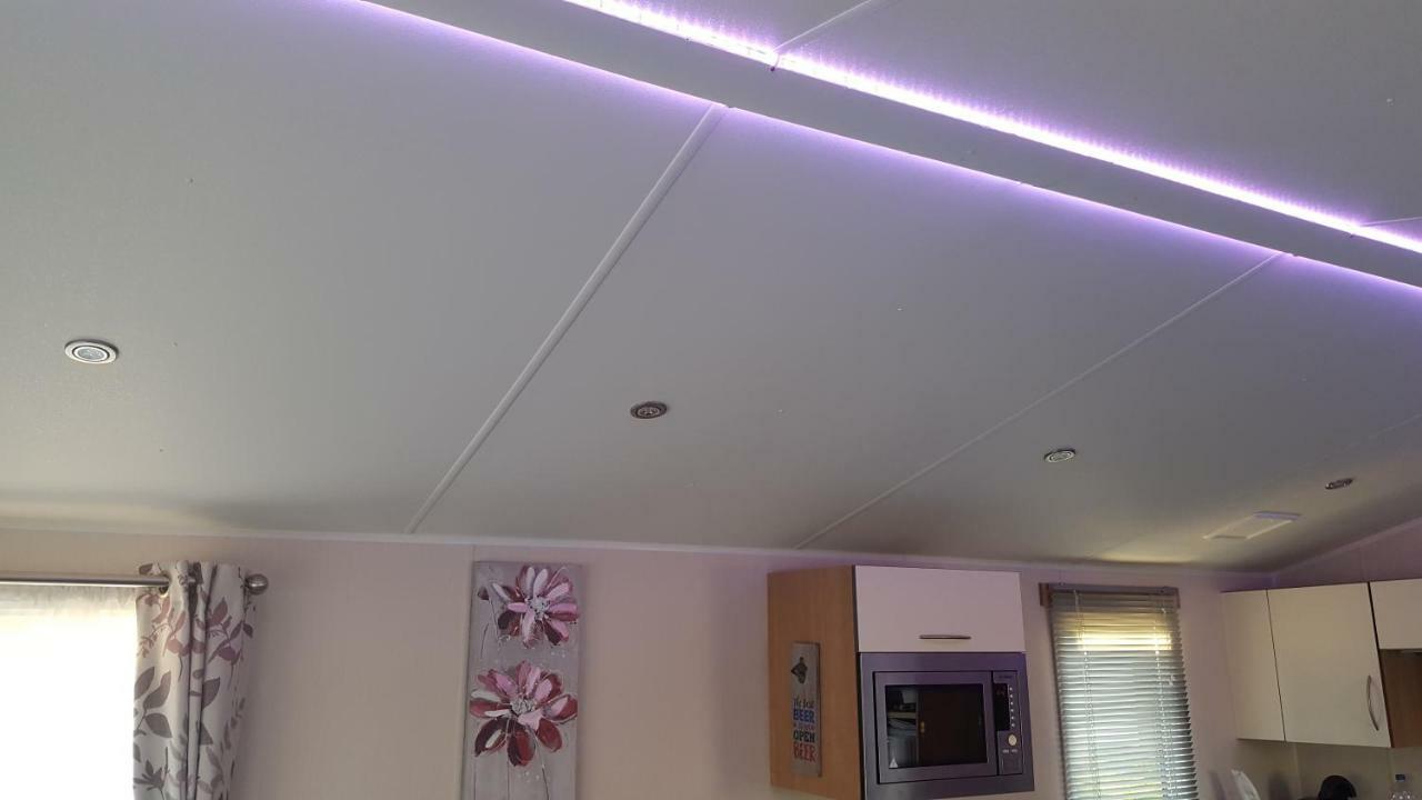 Haven Marton Mere Luxury Autism Friendly Caravan Blackpool Exterior photo